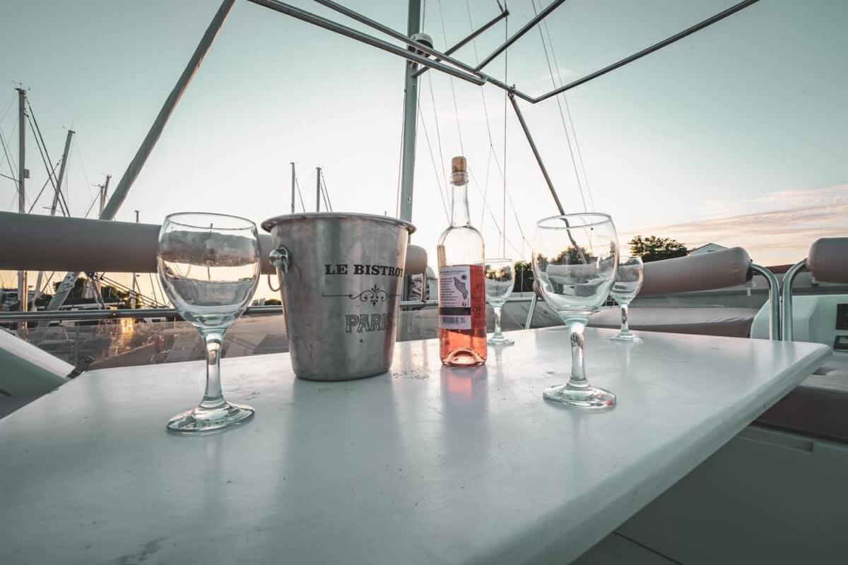 Yacht La Rochelle, 5 Pers, 2 Sdb Bateau-hôtel La Rochelle (Charente-Maritime)
