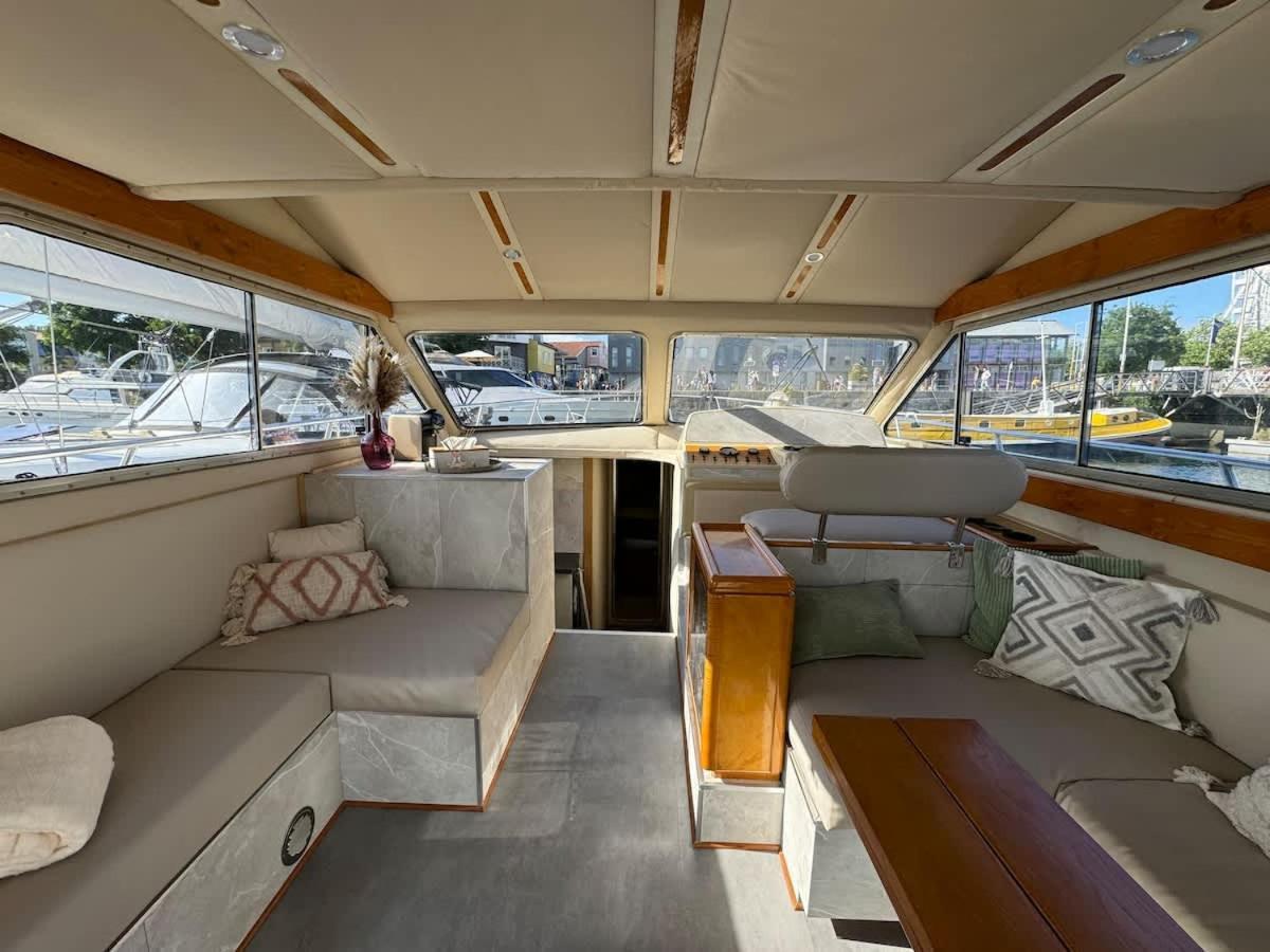 Bateau-hôtel Yacht La Rochelle, 5 Pers, 2 Sdb *